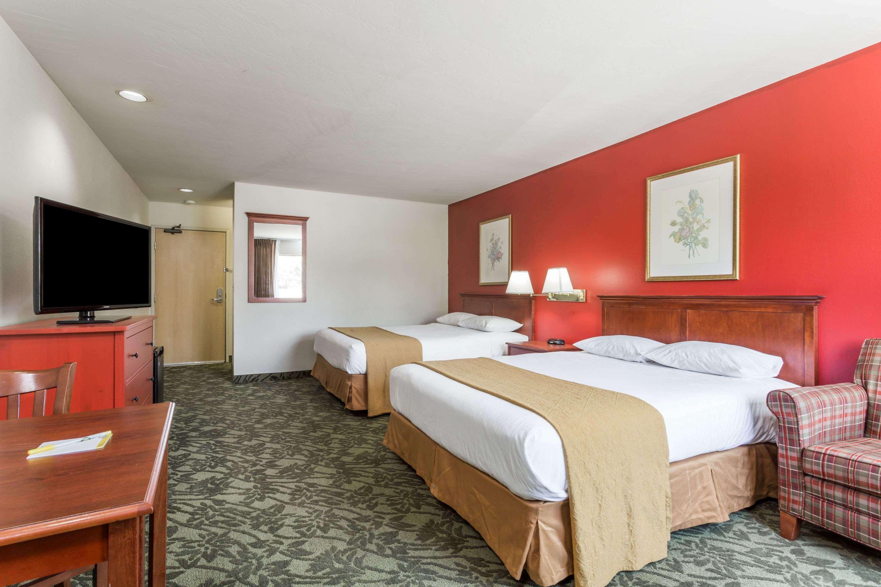 Days Inn By Wyndham Eugene Downtown/University Zewnętrze zdjęcie